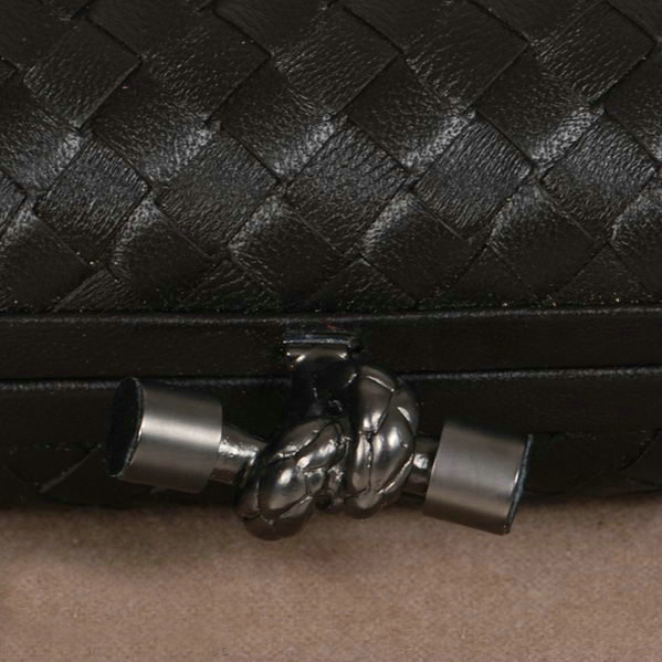 Bottega Veneta intrecciato python vein leather impero ayers knot clutch 11308 black